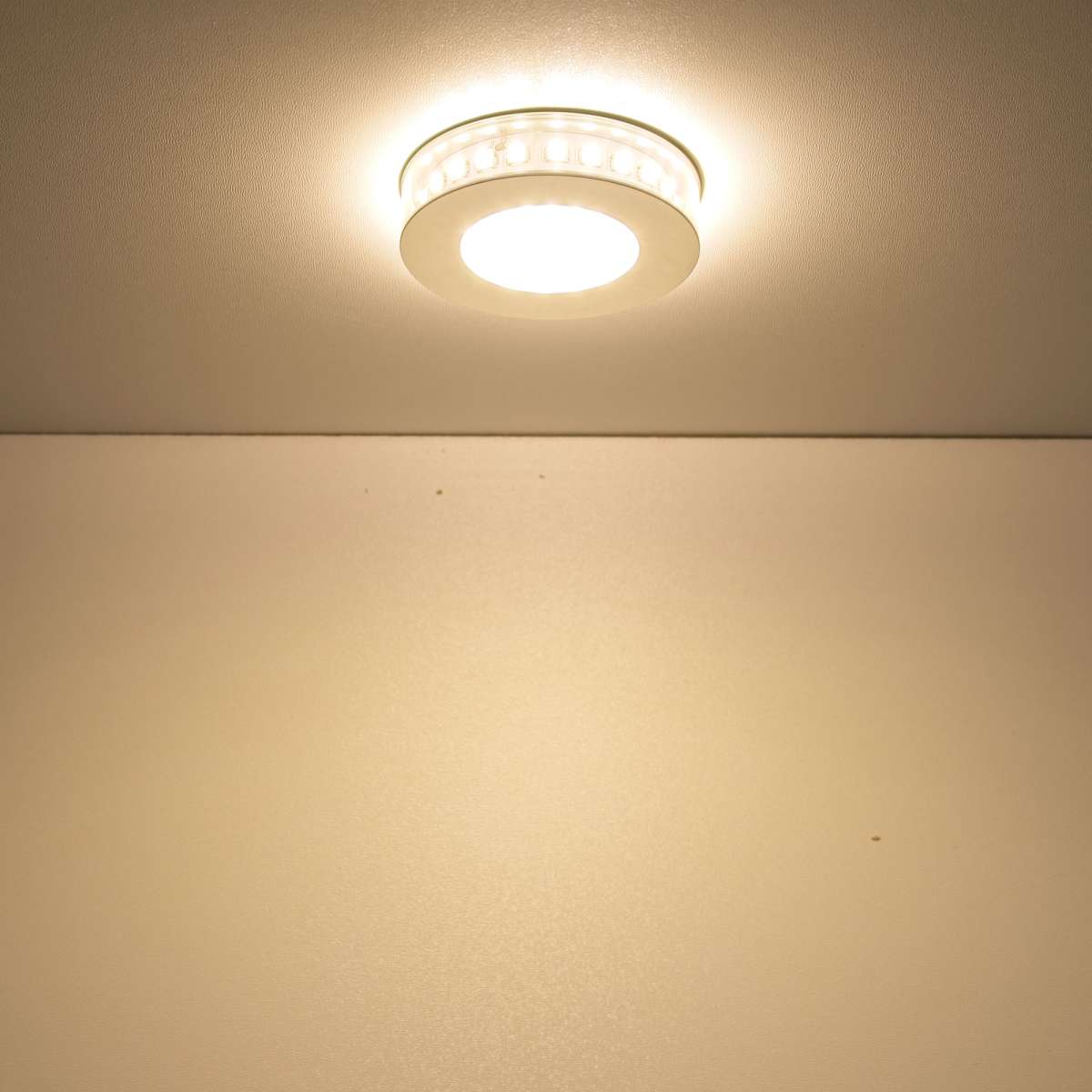 VBLED Einbauleuchte 6W, 12V, 3000K Warmweiß – Leuchtet Vorne & Seitlich, IP20
